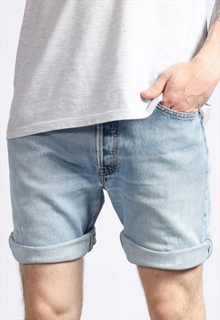 VINTAGE LEVI'S DENIM SHORTS