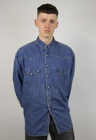 VINTAGE LEVI'S 90'S DENIM SHIRT