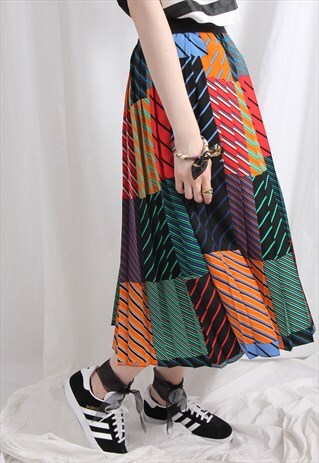 (KOREAN) VINTAGE STYLE MULTI STRIPE PLEATED SKIRT