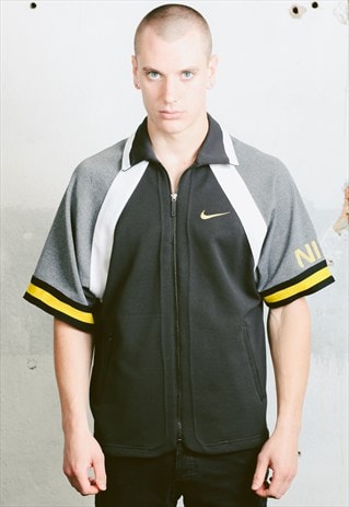 VINTAGE NIKE SPORTS T-SHIRT