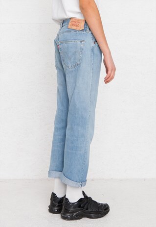 VINTAGE BLUE LEVI'S 501 FIT DENIM JEANS