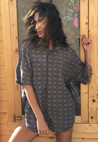 OVERSIZED RETRO 90S 80S VINTAGE UNISEX FESTIVAL SHIRT