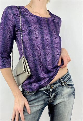 VINTAGE WOMEN'S Y2K PURPLE SNAKE SKIN PRINT GRAPHIC TEE TOP
