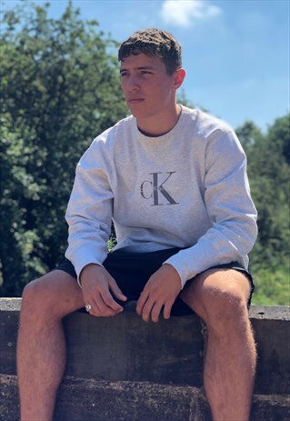 CALVIN KLEIN SWEATSHIRT