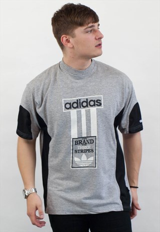 VINTAGE ADIDAS T-SHIRT
