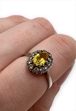 Vintage Silver Ring clear yellow citrine gemstone oval