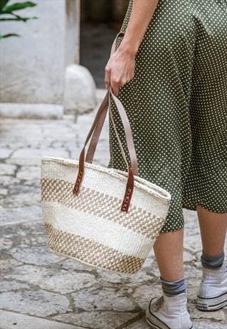 BEACH BASKET BAG HANDWOVEN SUMMER TOTE STRAW BAG BOHO MARKET