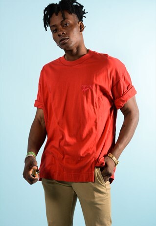 VINTAGE REEBOK TEE SHIRT