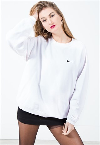 VINTAGE 90'S NIKE SWEATSHIRT / S2229