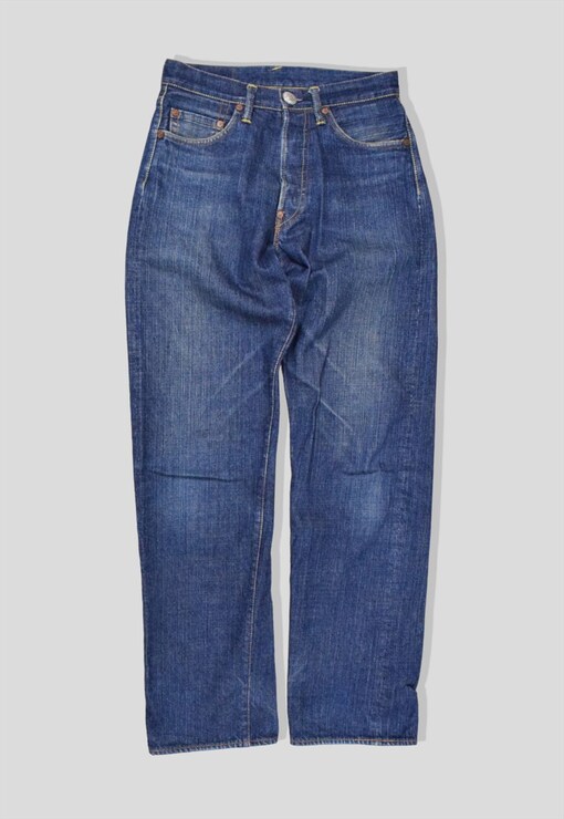 garment image