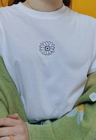unisex sunflower motif embroidered t-shirt
