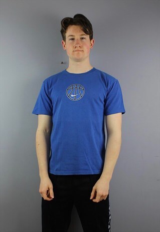 VINTAGE NIKE T-SHIRT IN BLUE WITH PRINTING ON THE FRONT AND
