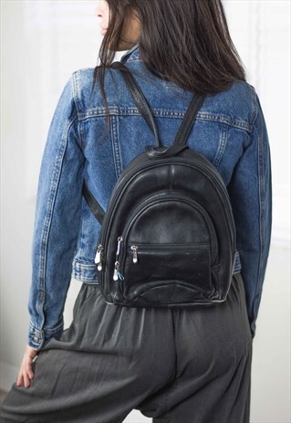 VINTAGE BLACK LEATHER BACKPACK 90S X 24.5