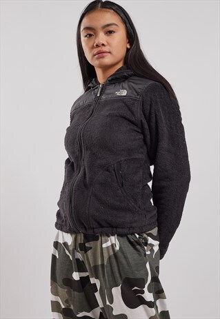 VINTAGE THE NORTH FACE FLEECE JACKET