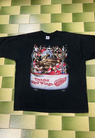 VINTAGE 90S NHL DETROIT RED WINGS LEGEND OF THE OCTOPUS TEE