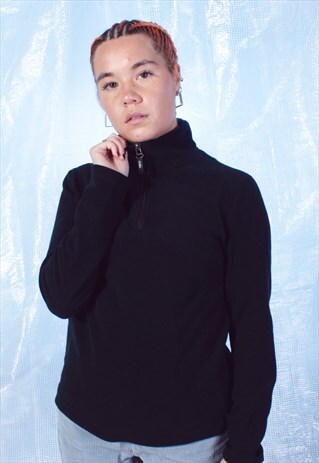 VINTAGE FENDI BLACK LIGHTWEIGHT FLEECE JUMPER
