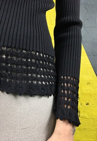 BLACK TOP WITH CROCHET HEMS