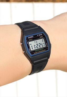 Casio Black F-84W Digital Watch (Japan import)