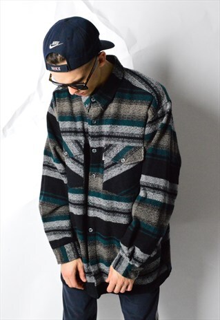 VINTAGE 90S STRIPED GRUNGE LONG SLEEVE SHIRT