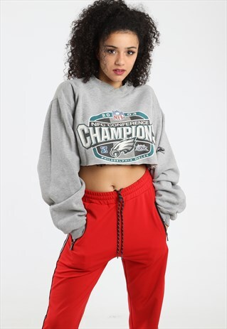 90S REEBOK PRINT CROPPED SWEATSHIRT