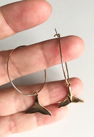 MERMAID LOOP EARRING