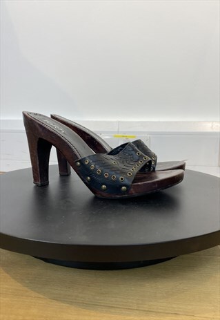 Y2K WOODEN OPEN TOE HEELS