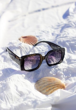 Black Wide Chunky Rectangle Sunglasses