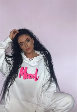 WHITE OVERSIZED SLOGAN GRAPHIC HOODY