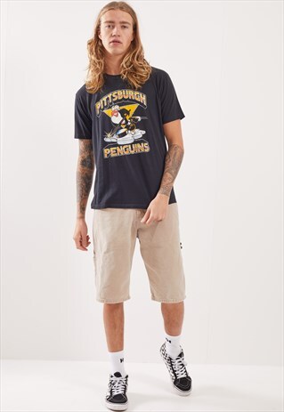 VINTAGE PITTSBURGH PENGUINS GRAPHIC T-SHIRT