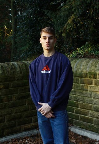 RARE VINTAGE ADIDAS SWEATSHIRT