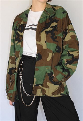 UNISEX VTG ARMY CAMO JACKET