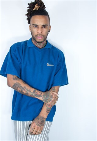 EMBROIDED NIKE SHORTSLEEVE SWEATSHIRT