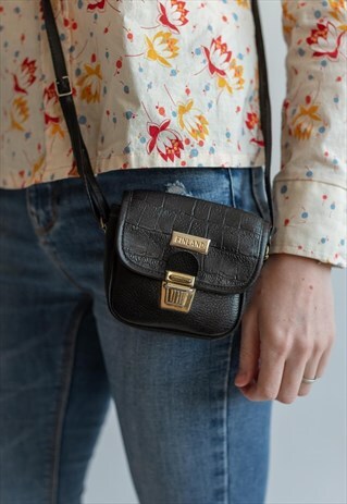 VINTAGE 00S FUNKY MINI CROSS BODY BAG