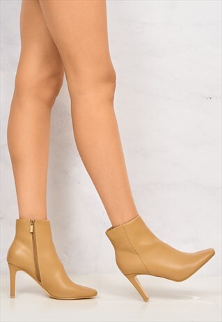 MERLIN POINTED TOE FLARE HEEL ANKLE BOOT