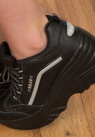 90S VINTAGE BLACK & SILVER PLATFORM TRAINERS HA6H SIZE 3