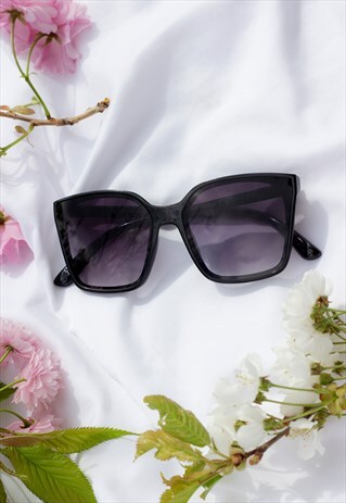 Black Full Lens Cat Eye Point Sunglasses