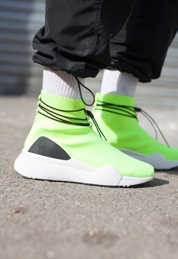 Lightweight streetwear sock trainers