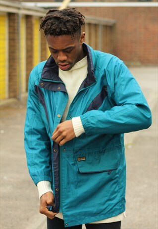 RETRO // 90'S // WATERPROOF JACKET