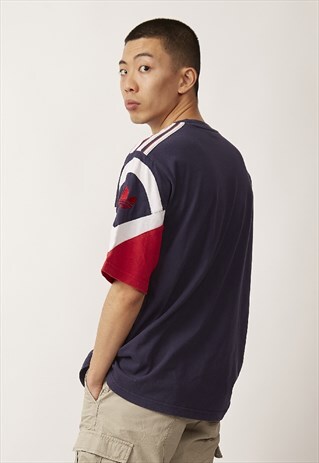 VINTAGE 90'S MULTICOLOUR ADIDAS T-SHIRT