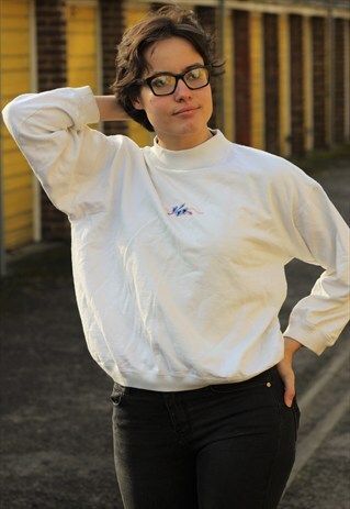 RETRO // EARLY 90'S // JUMPER