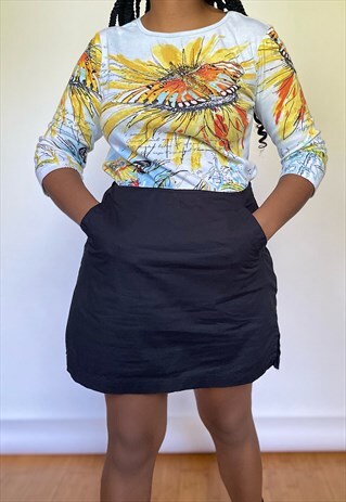 VINTAGE Y2K BEDAZZLED BUTTERLY SHIRT (S)
