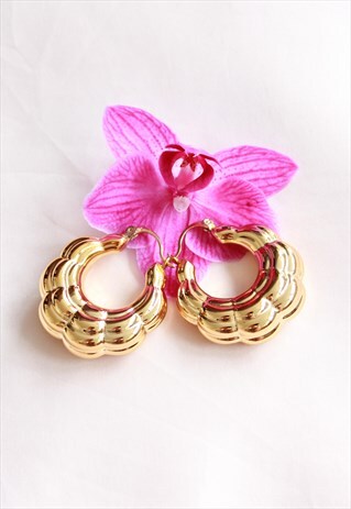 GOLD SMALL CHUNKY WAVY HOOPS EARRINGS