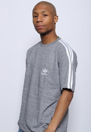 VINTAGE ADIDAS LOGO T-SHIRT GREY