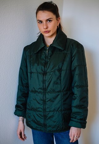 UNISEX VINTAGE BENETTON PUFFER JACKET