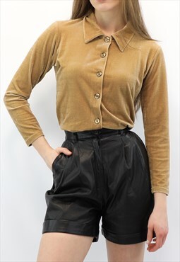 Vintage buttoned velvet like blouse in brown