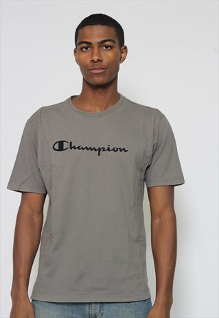 VINTAGE CHAMPION T-SHIRT