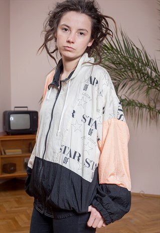 VINTAGE WINDBREAKER / SHELL JACKET FROM THE 90S