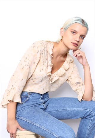 VINTAGE 90S Y2K BEIGE PRINT RUFFLE TOP