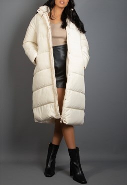 Hooded puffer coat in cream