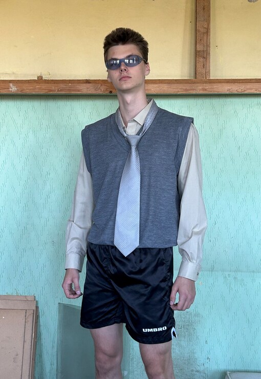 garment image